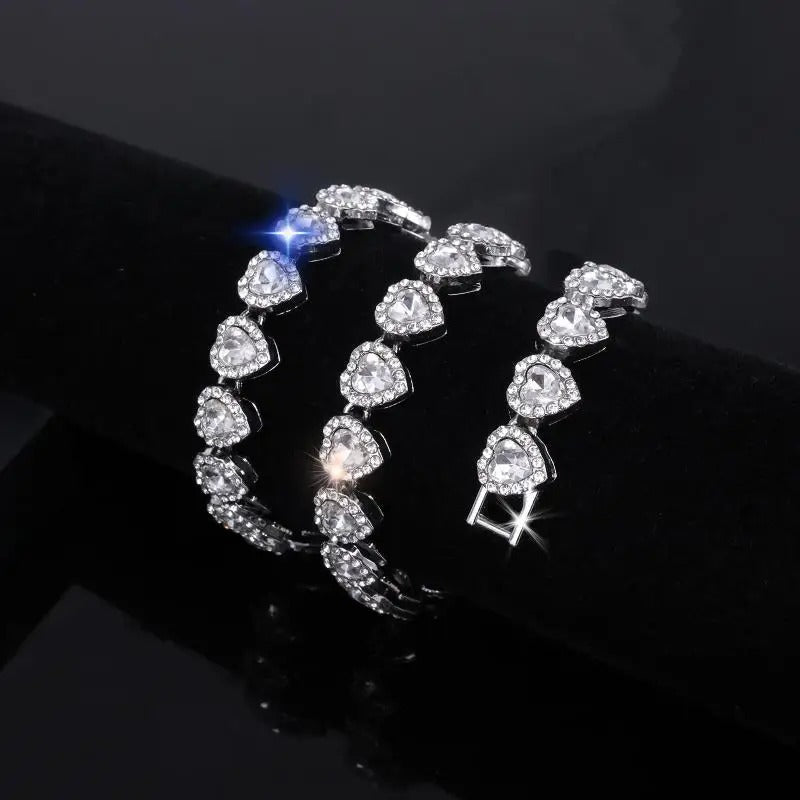 Riviera Heart Glamour Necklace